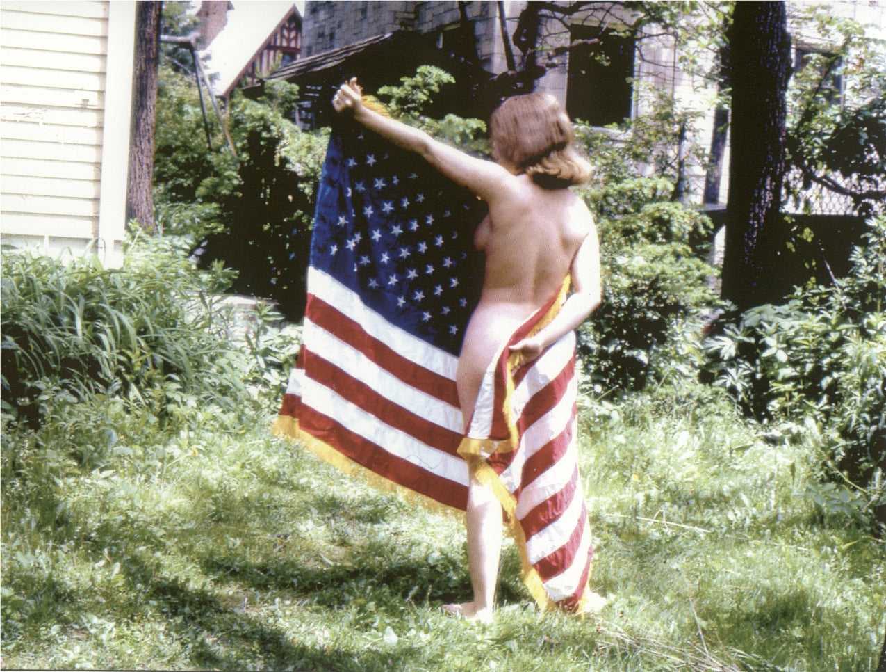 leni sinclair hippie in garden