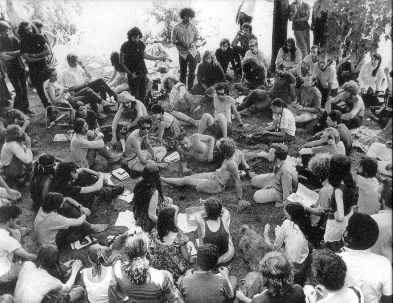 ABBIE HOFFMAN LENI SINCLAIR PHOTO